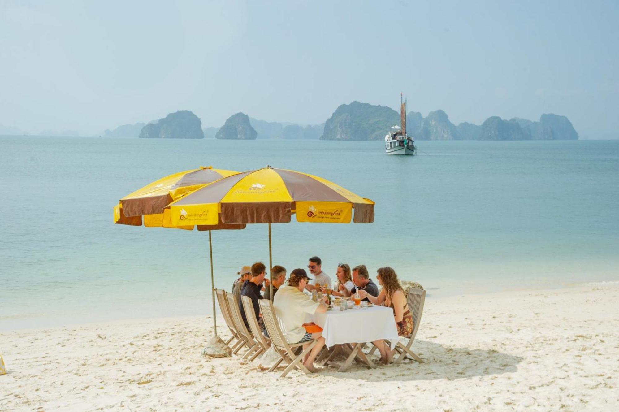 Dragon Legend Cruise Hotell Ha Long Eksteriør bilde
